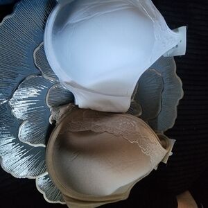 Bali Lace Trimmed Bra Lot (2)- White and Tan